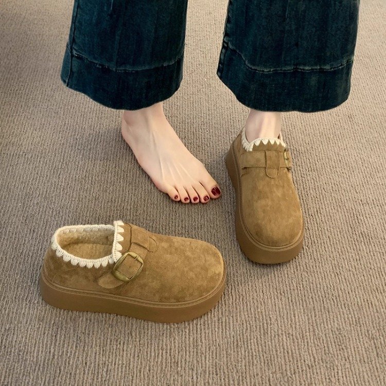 Platform fleece-lined shoes