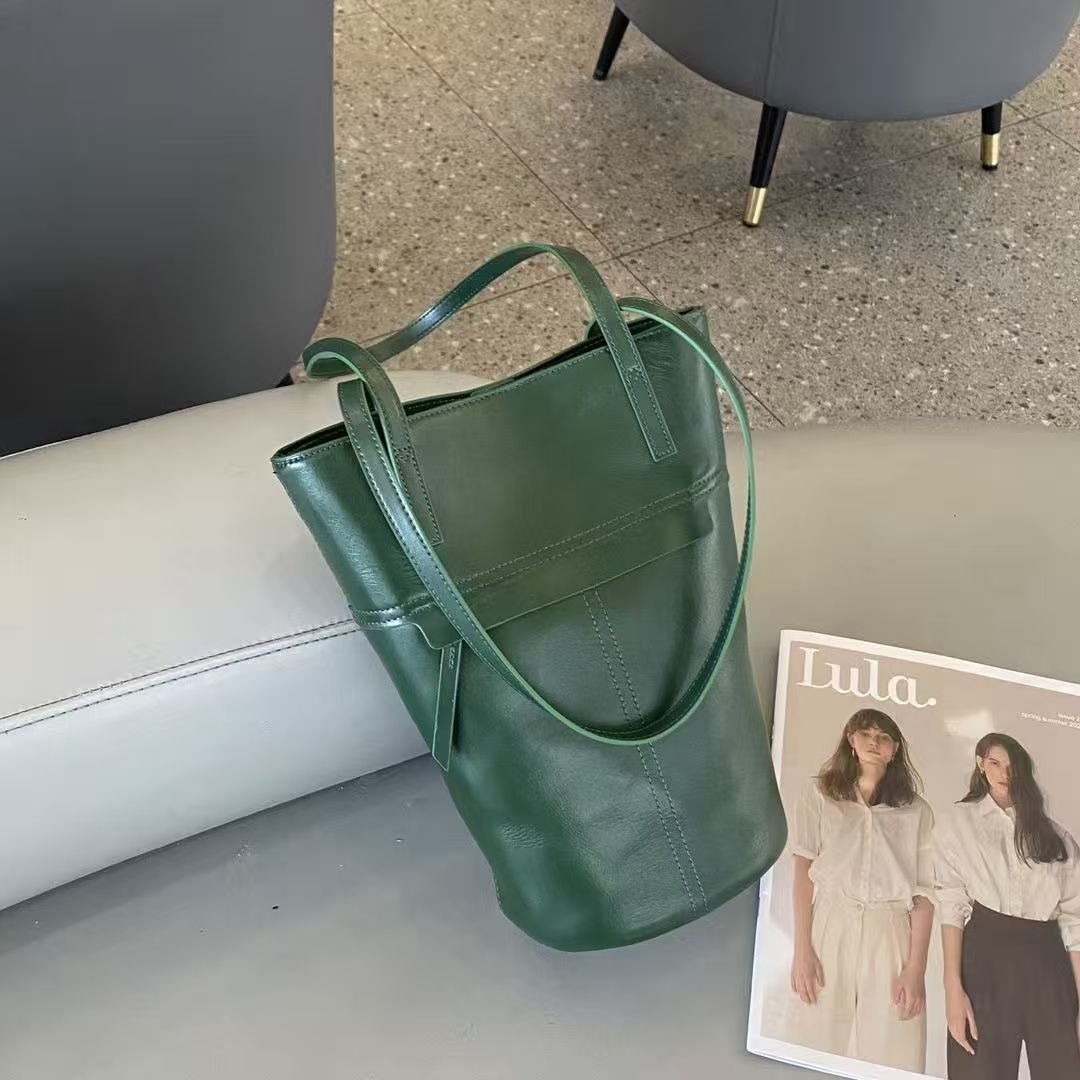 cowhide bucket bag - Image 2