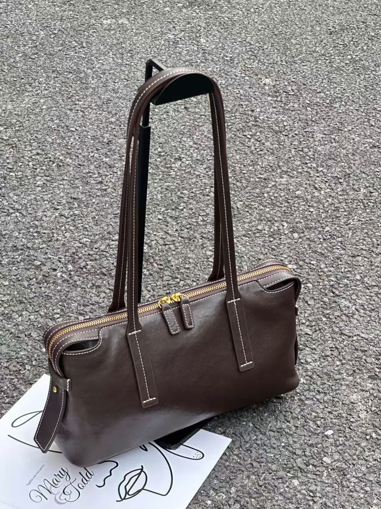 Retro commuter leather bag - Image 7