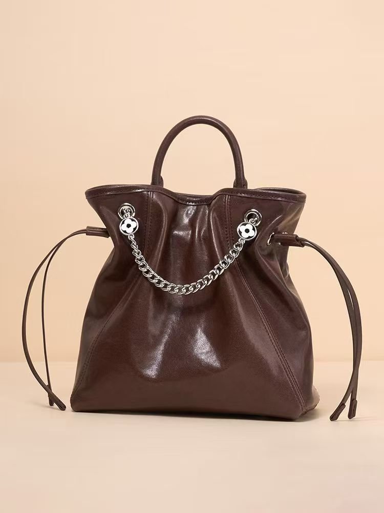 Retro leather backpack - Image 2