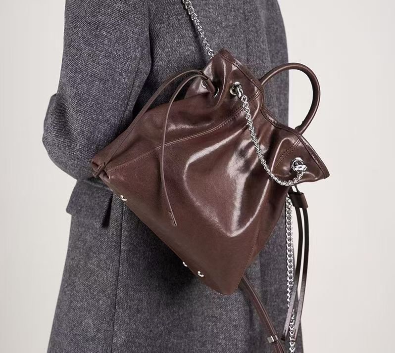 Retro leather backpack - Image 3