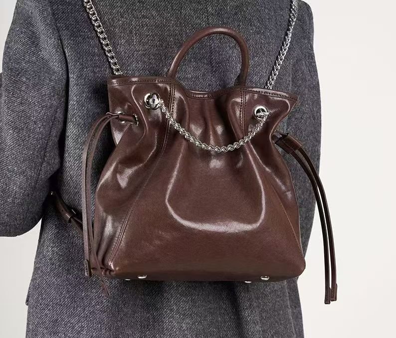 Retro leather backpack - Image 4