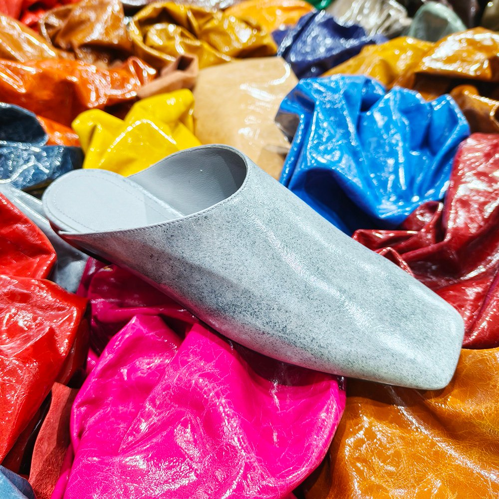 Soft and oily skin type leather factory - Image 2