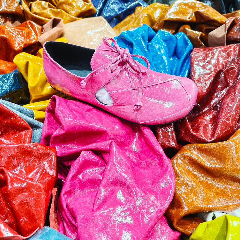 Soft and oily skin type leather factory