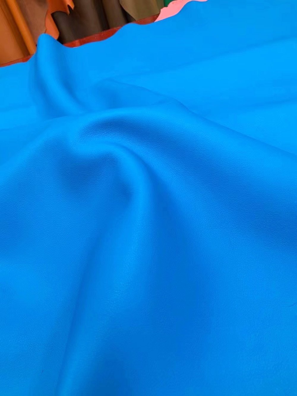 Plain cowhide genuine leather hides wholesale bulk - Image 19