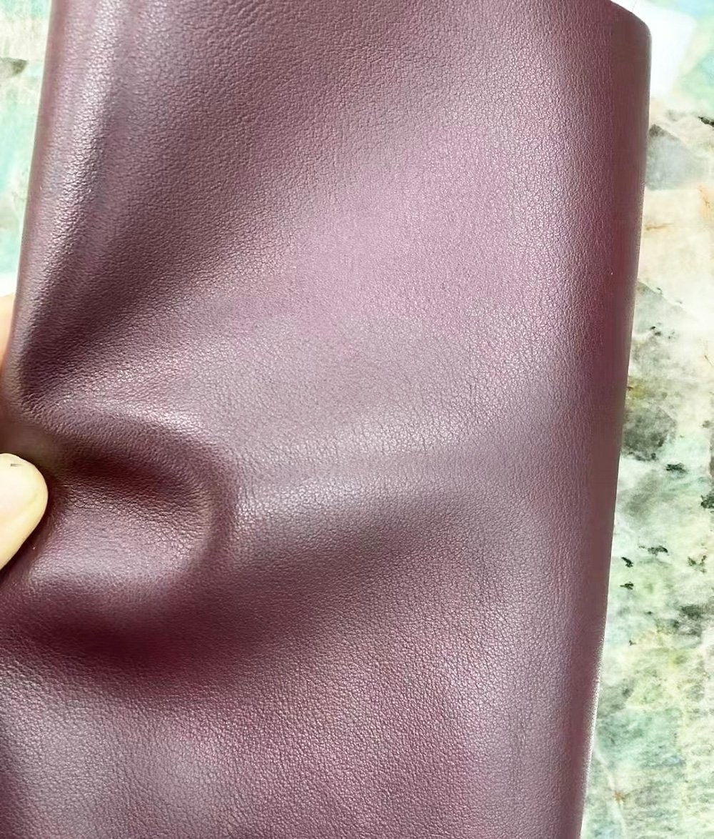 Plain cowhide genuine leather hides wholesale bulk - Image 17